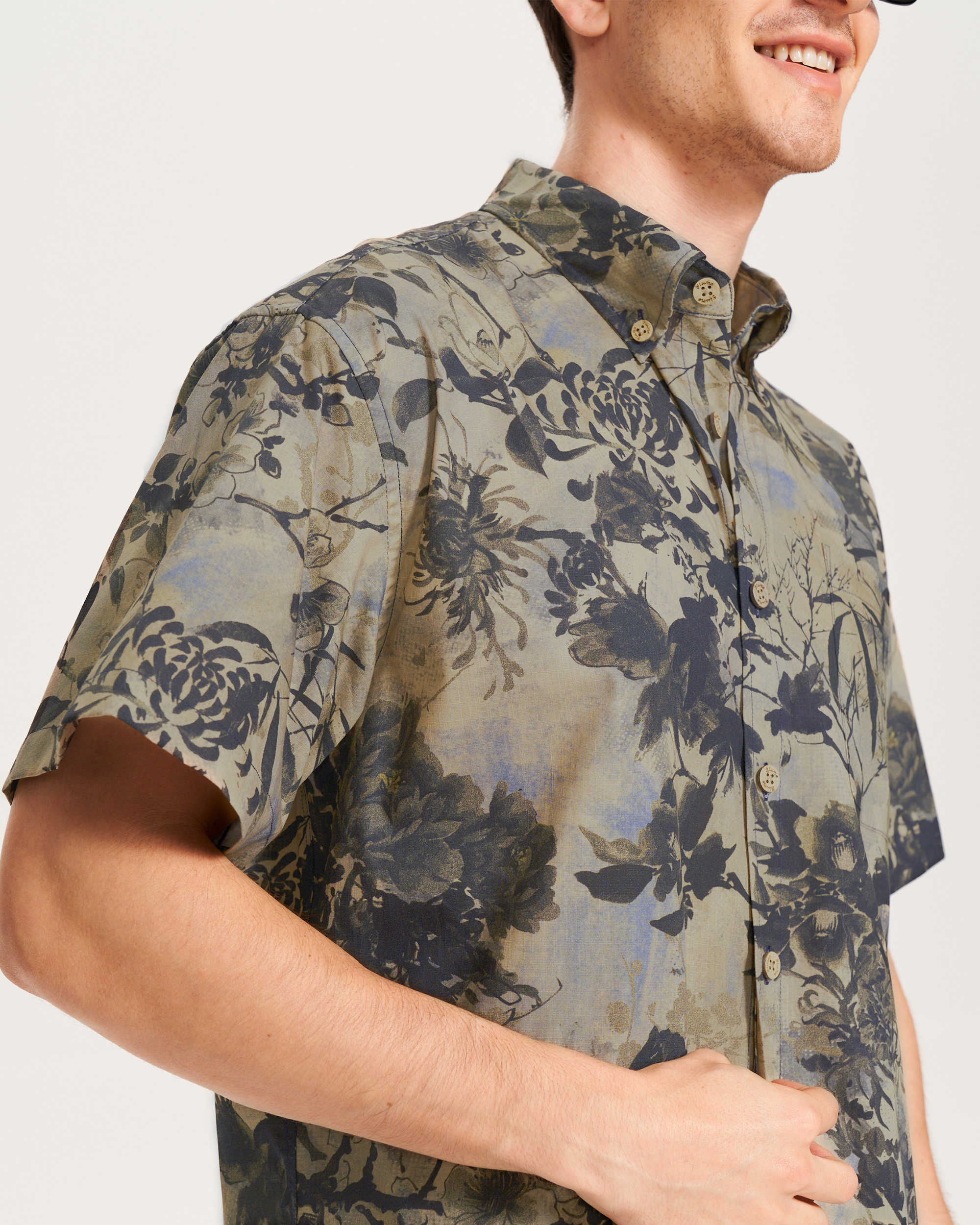 Men's Hawaiian Shirt Short Sleeve Button-down 100% Cotton Brown Aloha Shirt