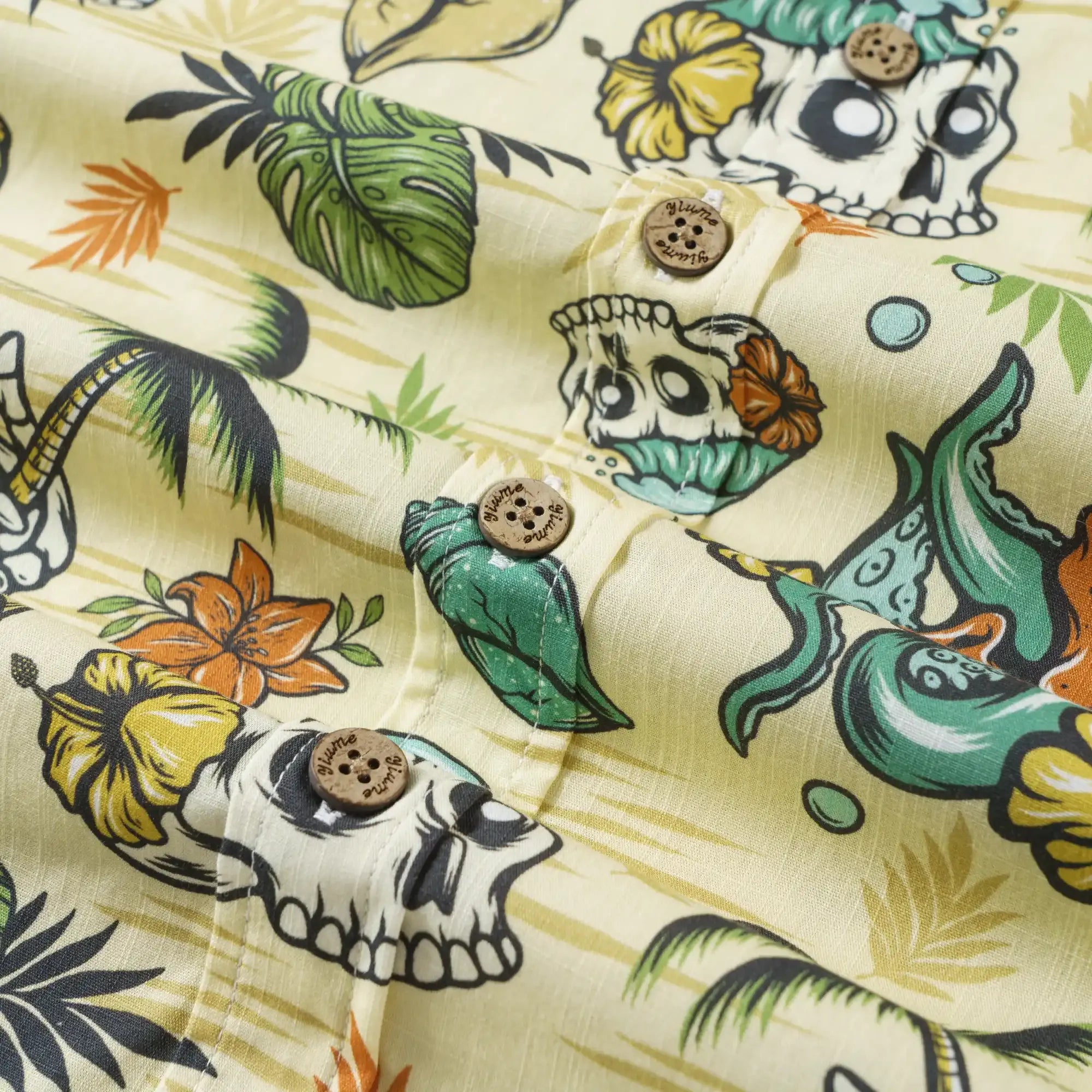Men's Tropical Hawaiian Shirt 1990s Vintage Skull Shirt Short Sleeve Button-down100% Cotton Green Shirt Aloha Tropical Wilderness Skull By Loinda Flow